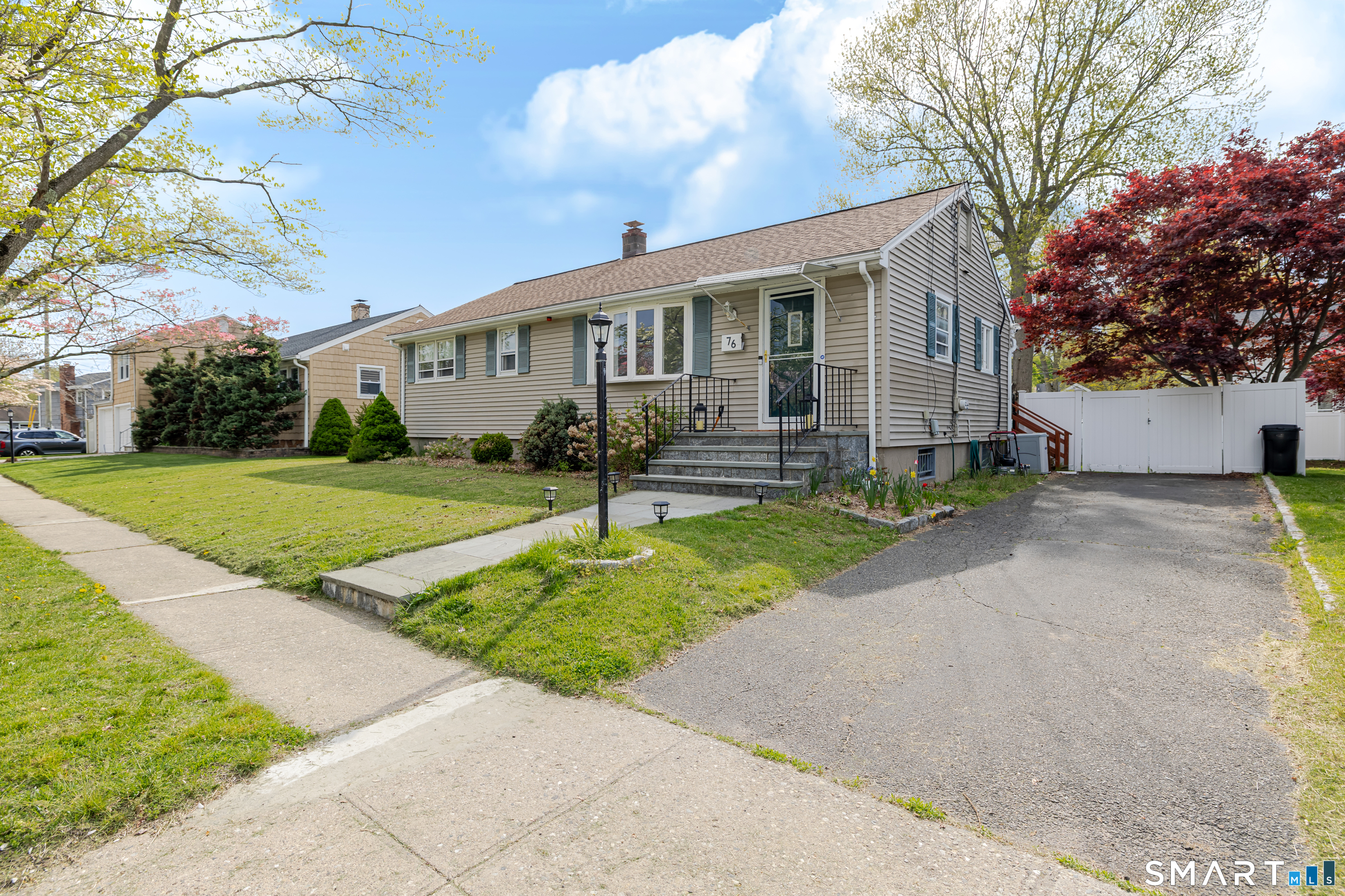 76 Geneva Terrace