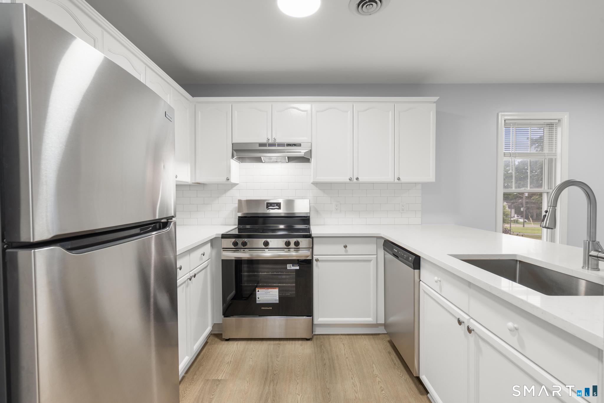468 Main Street Unit: 319