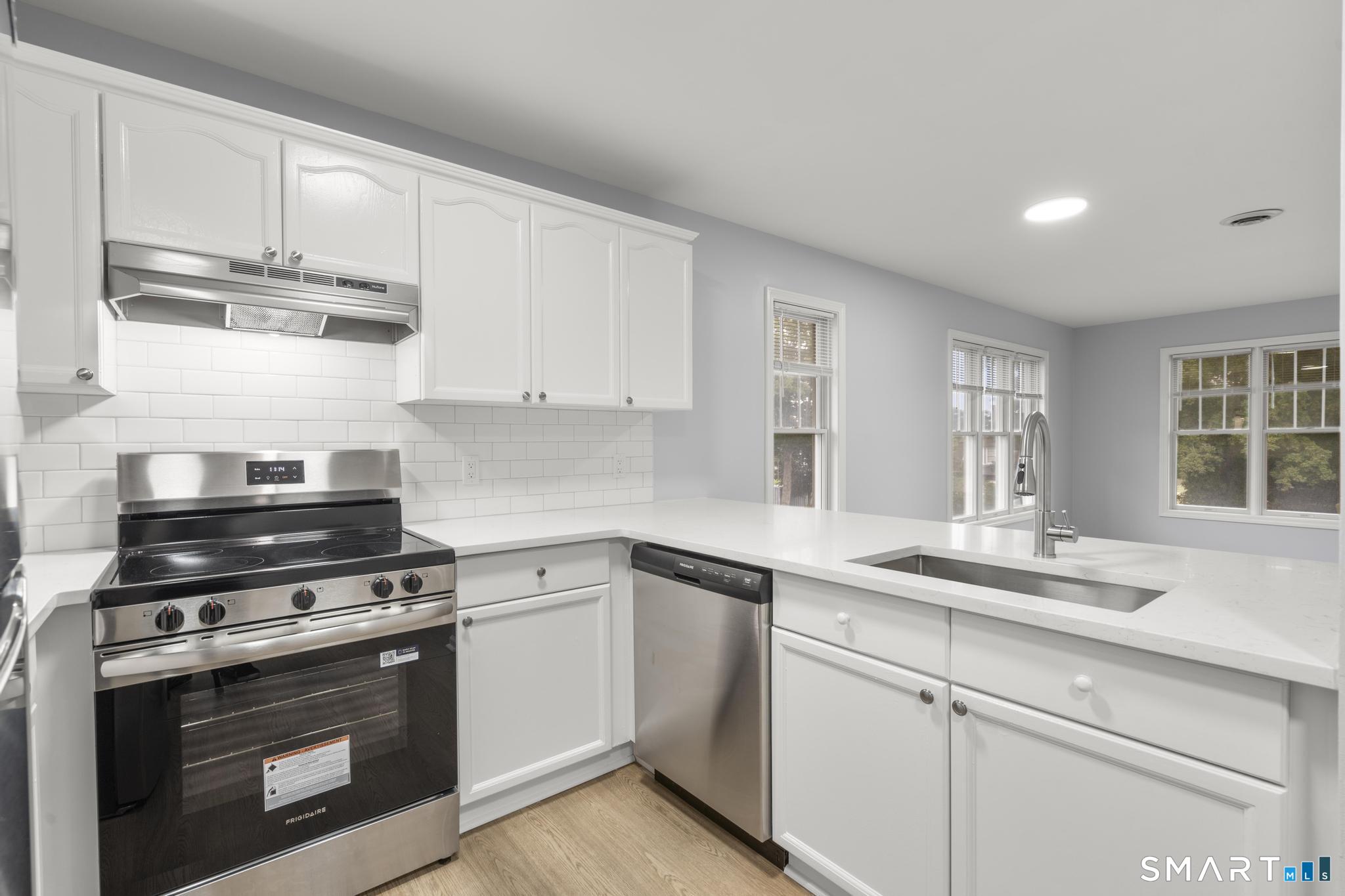 468 Main Street Unit: 319