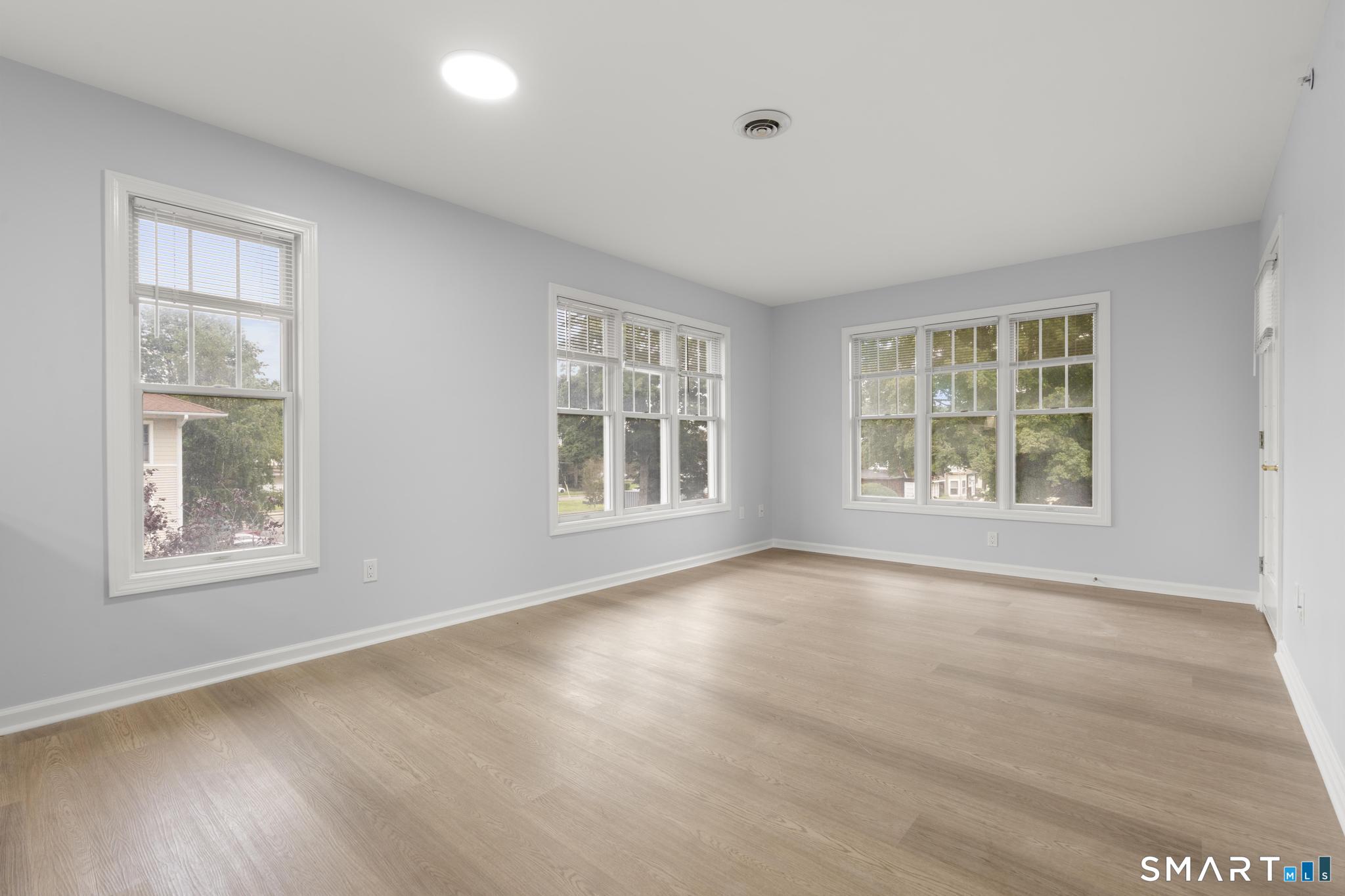 468 Main Street Unit: 319