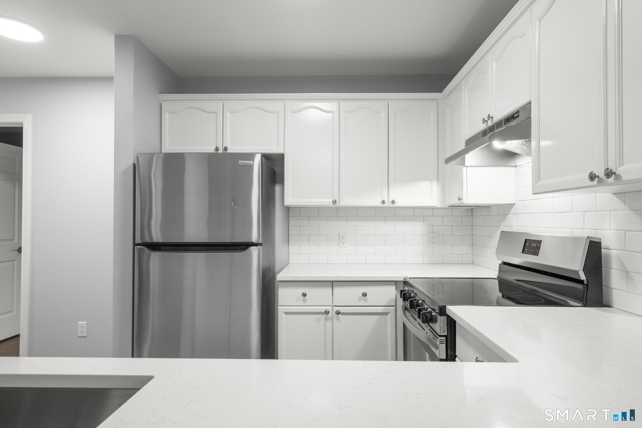 468 Main Street Unit: 319