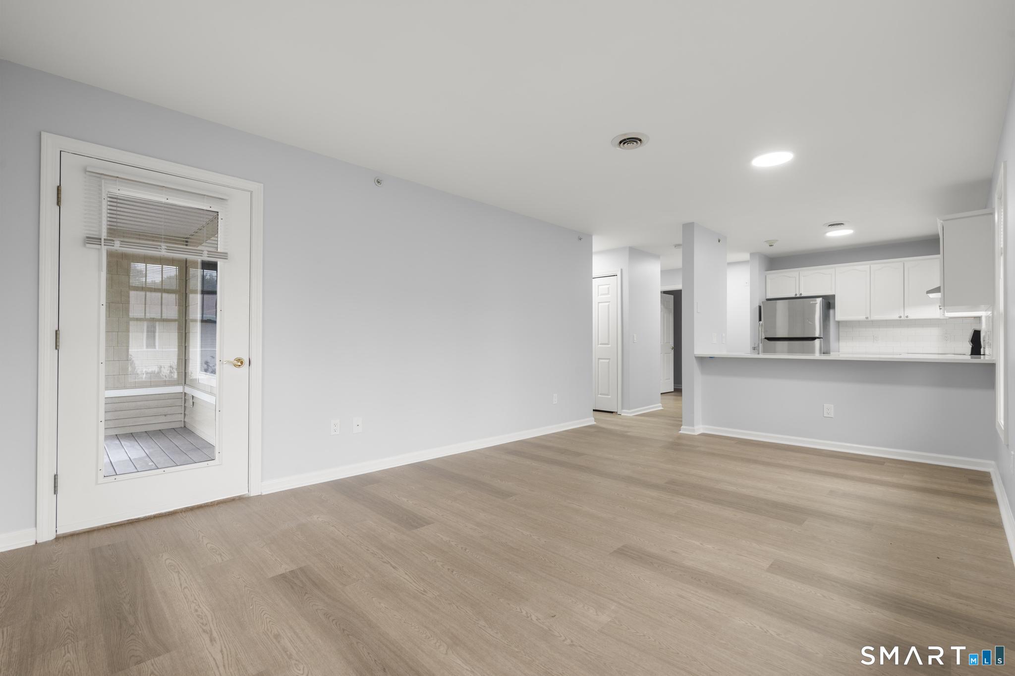 468 Main Street Unit: 319