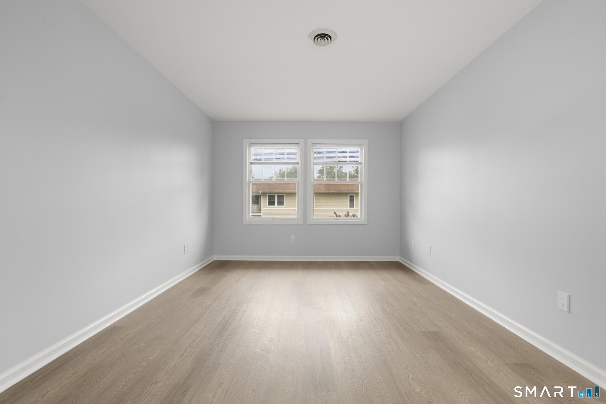 468 Main Street Unit: 319