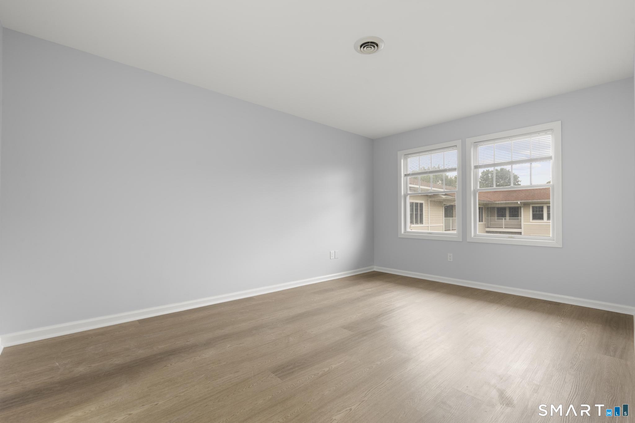 468 Main Street Unit: 319
