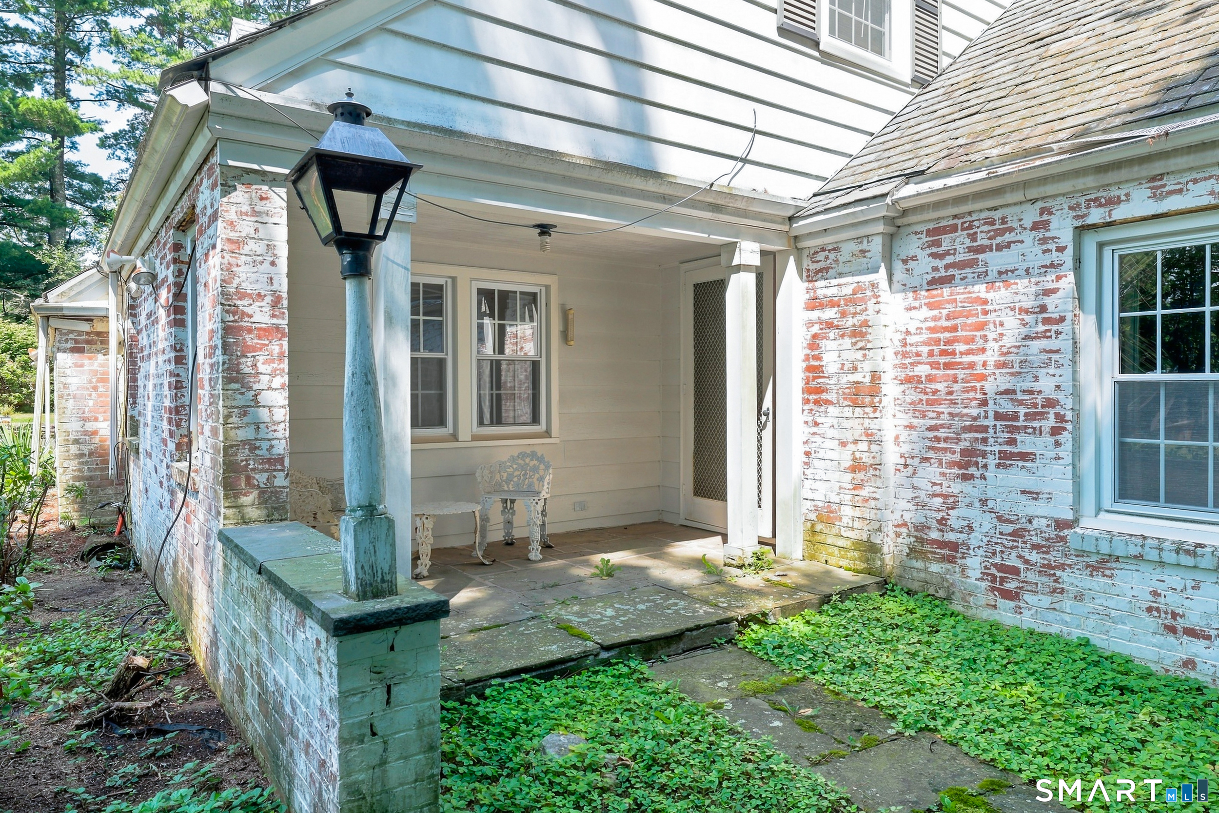 54 Ferncliff Drive