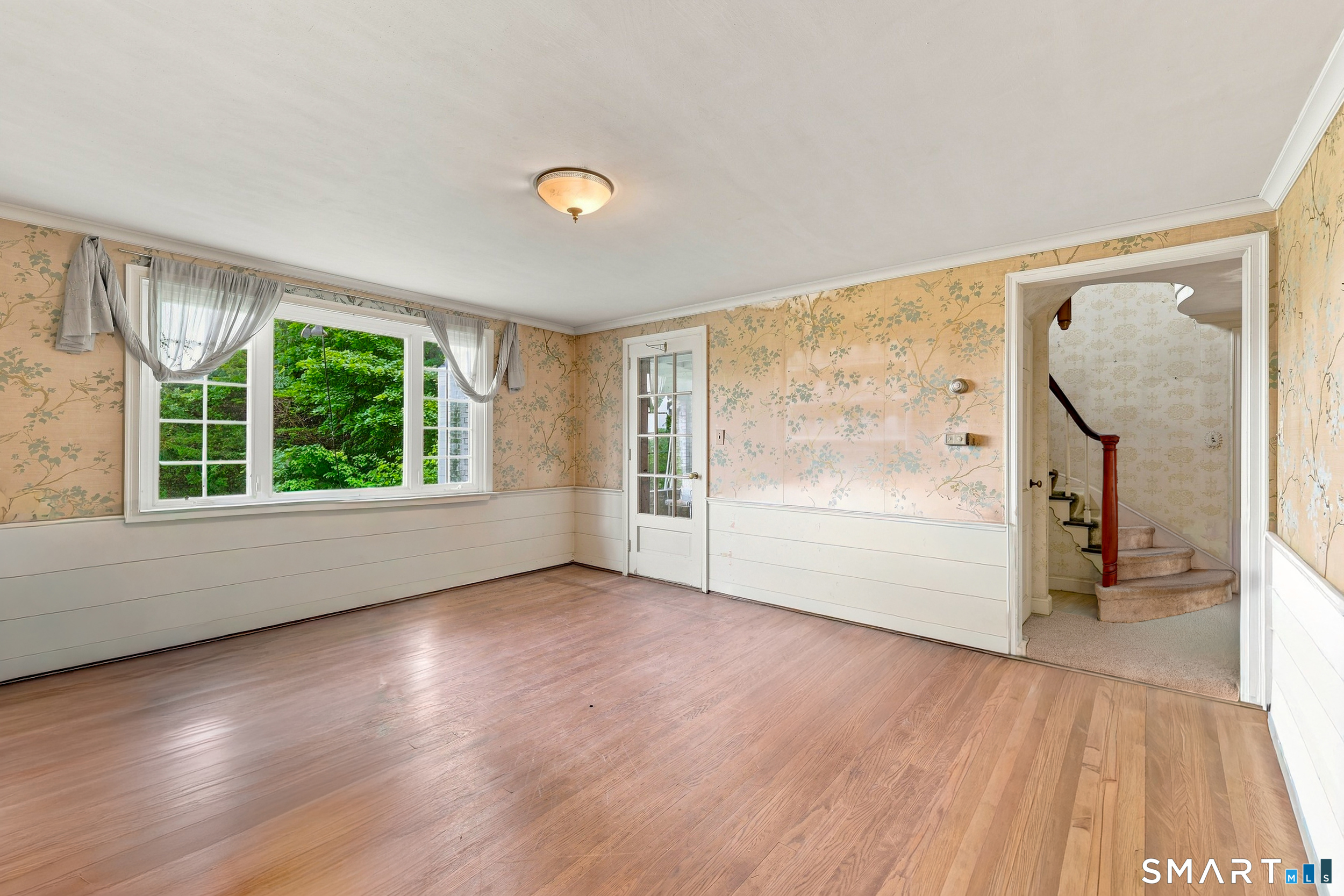 54 Ferncliff Drive