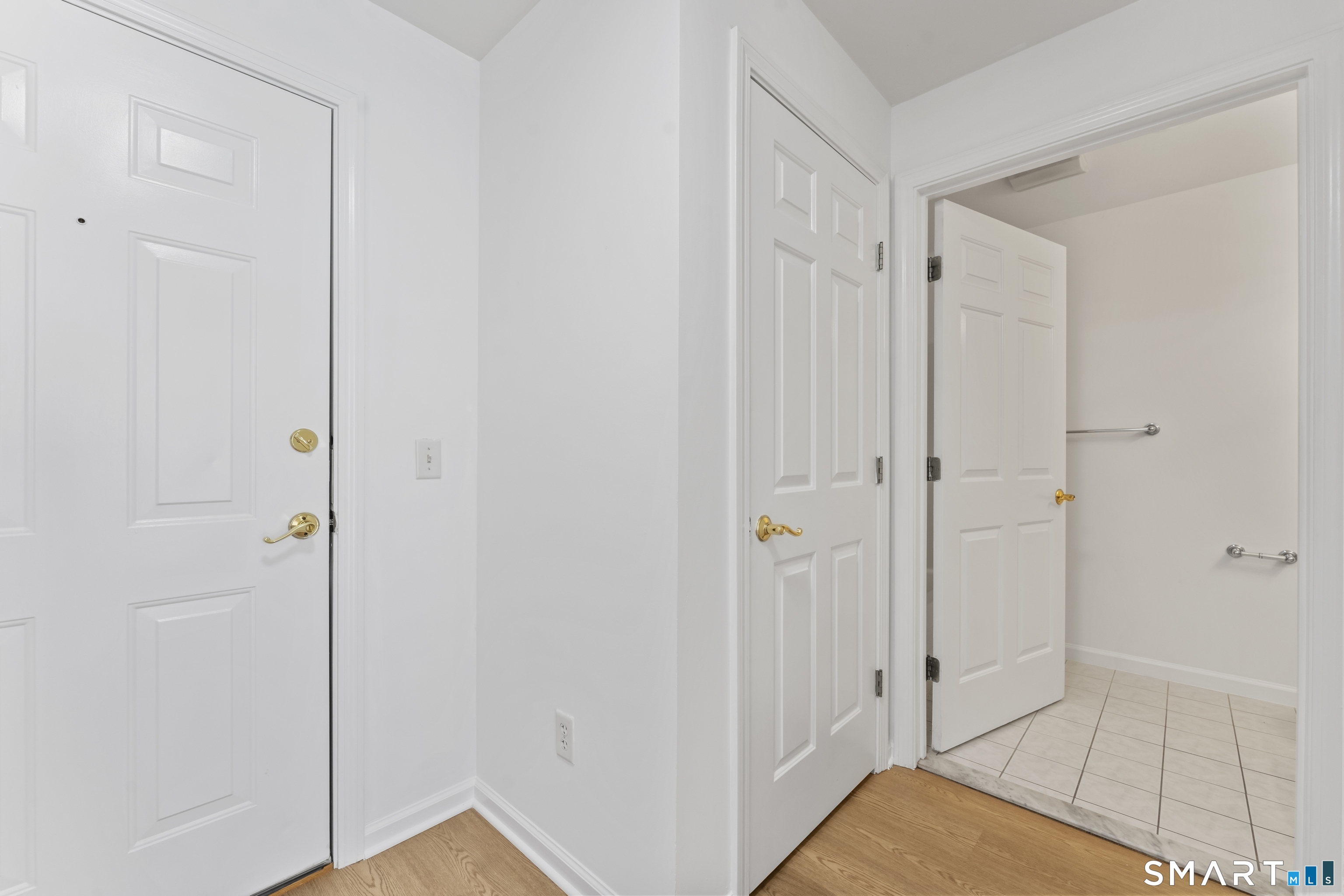 468 Main Street Unit: 204