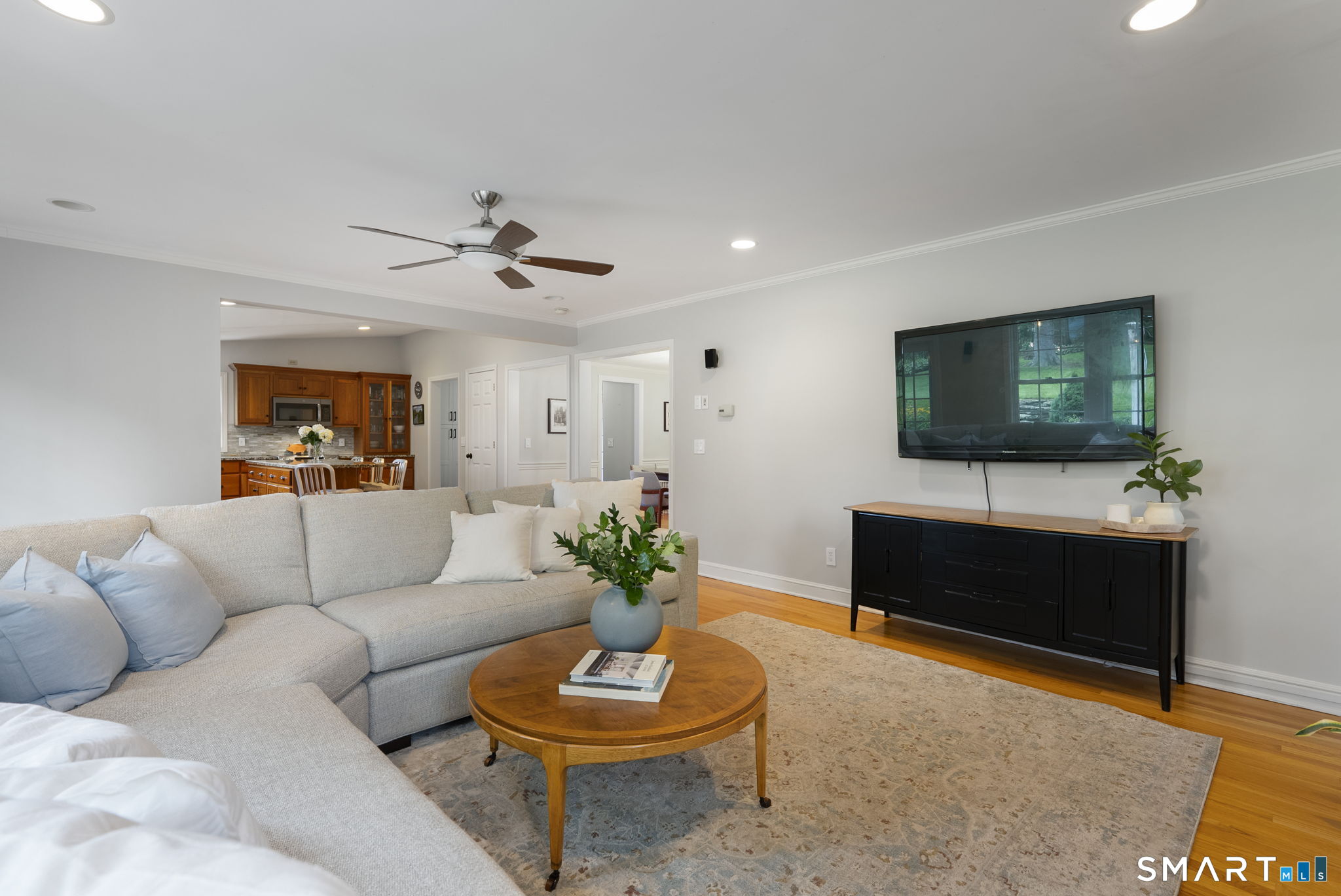49 Glenbrook Road