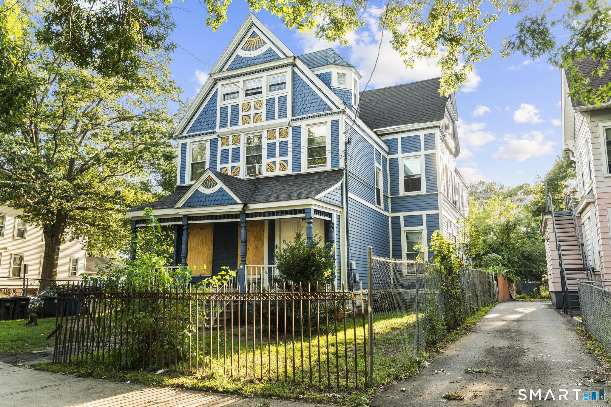 332 Howard Avenue