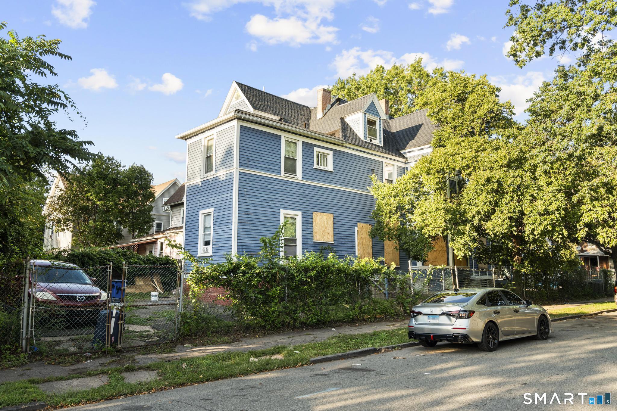 332 Howard Avenue