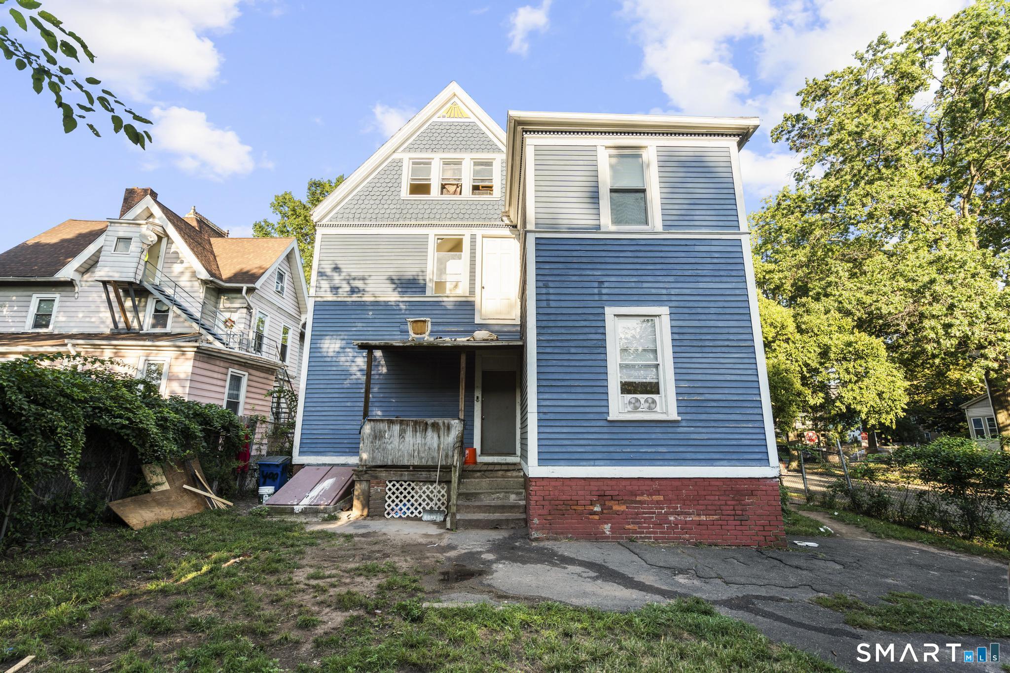 332 Howard Avenue