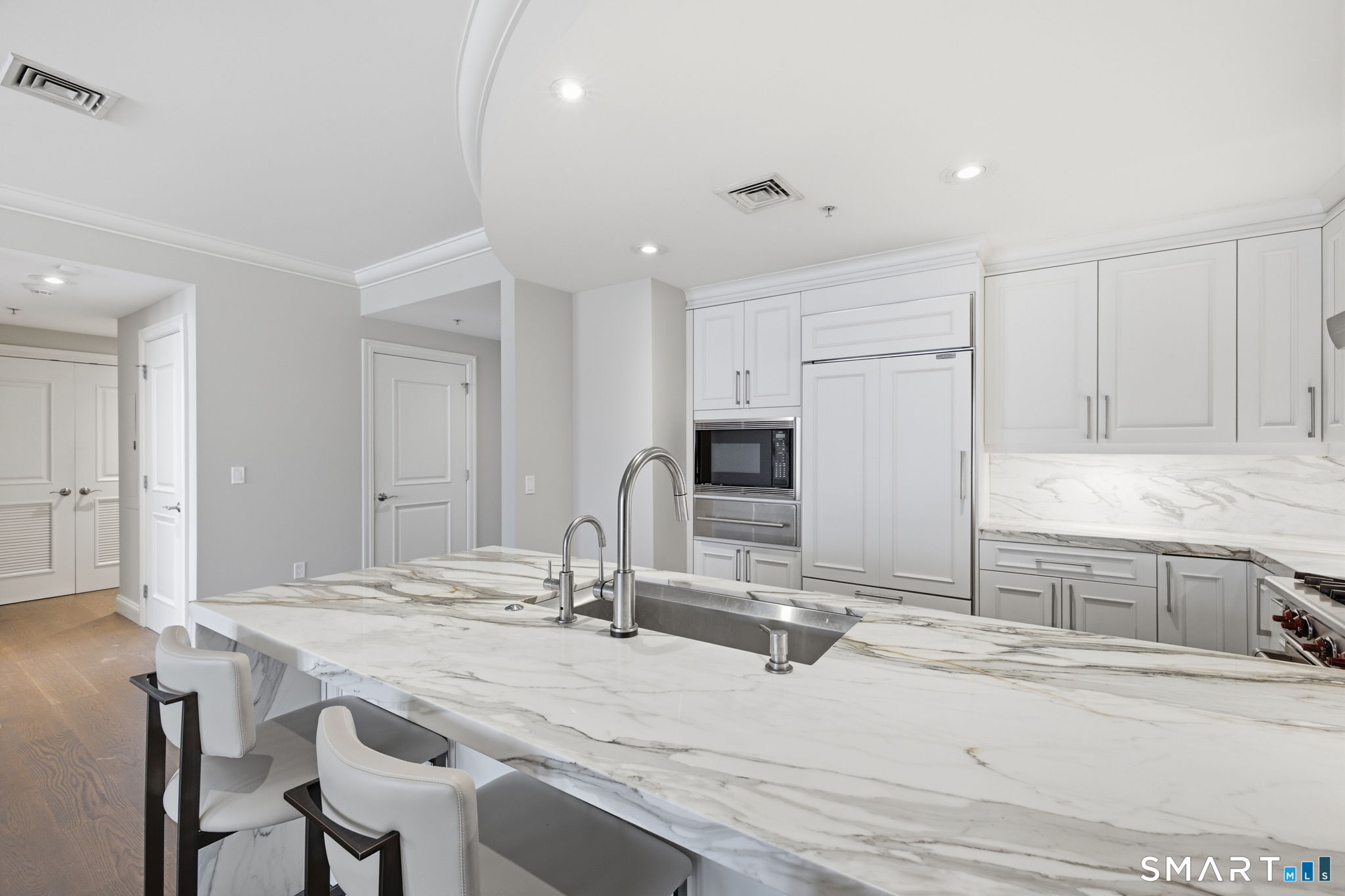 85 Memorial Road Unit: 411