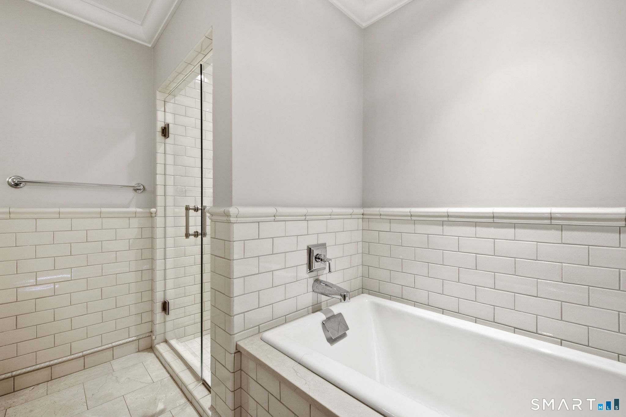 85 Memorial Road Unit: 411