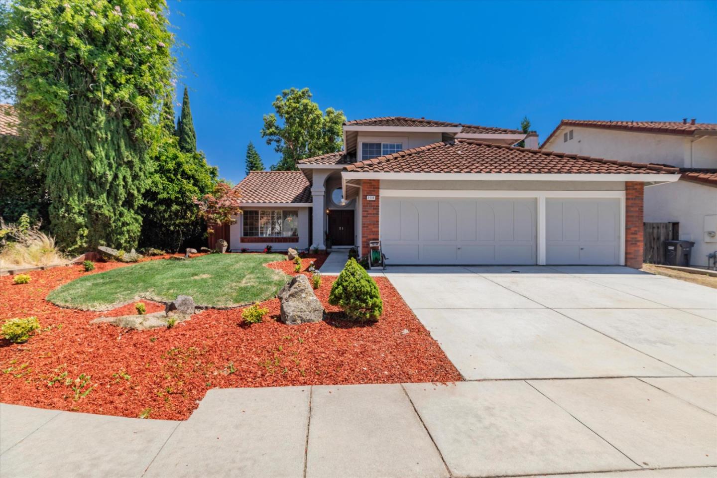 2116 Blue Ridge DR