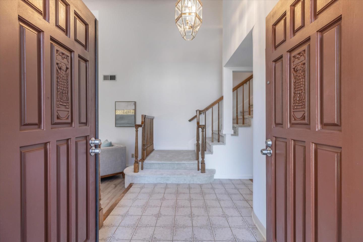 2116 Blue Ridge DR