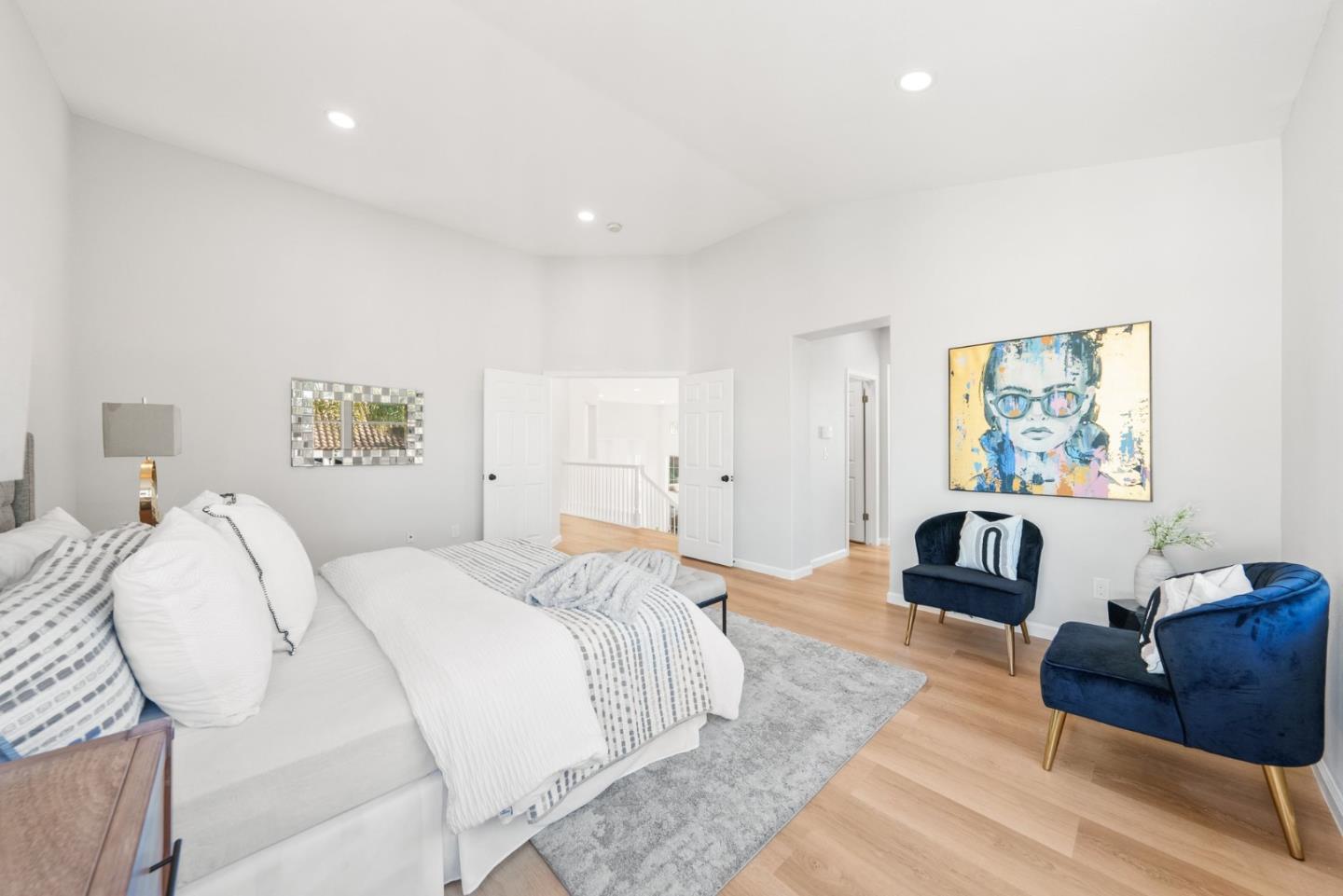 4033 Emerald Isle Lane