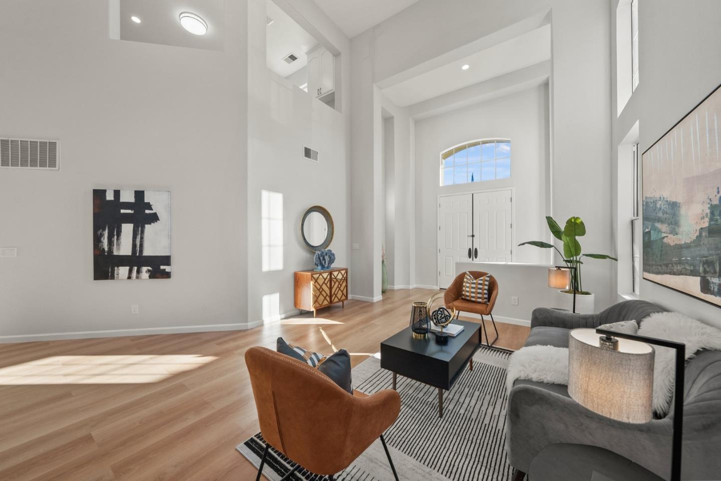 4033 Emerald Isle Lane