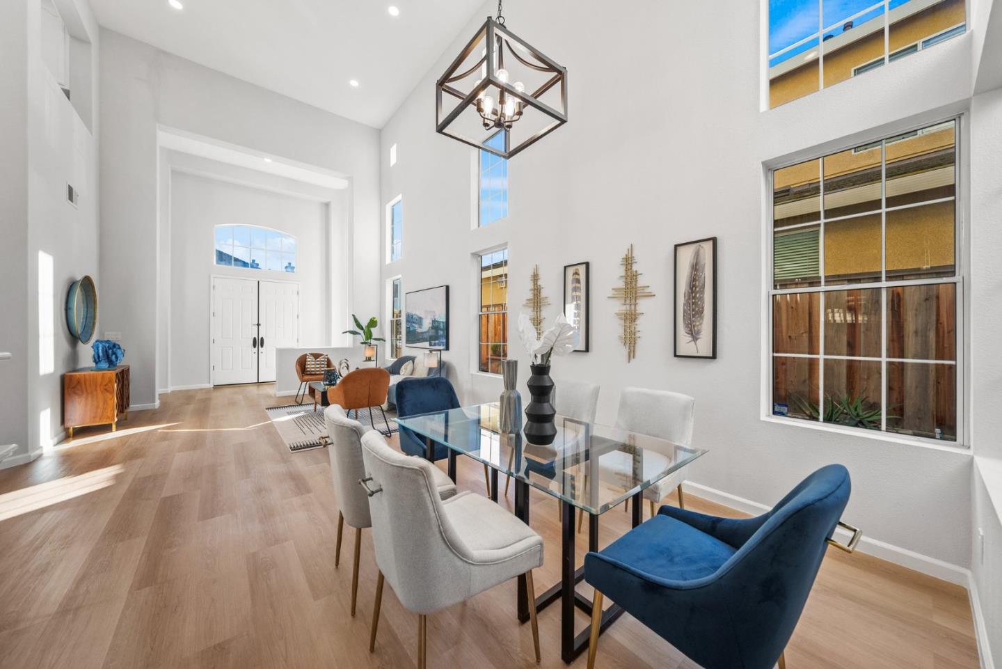 4033 Emerald Isle Lane