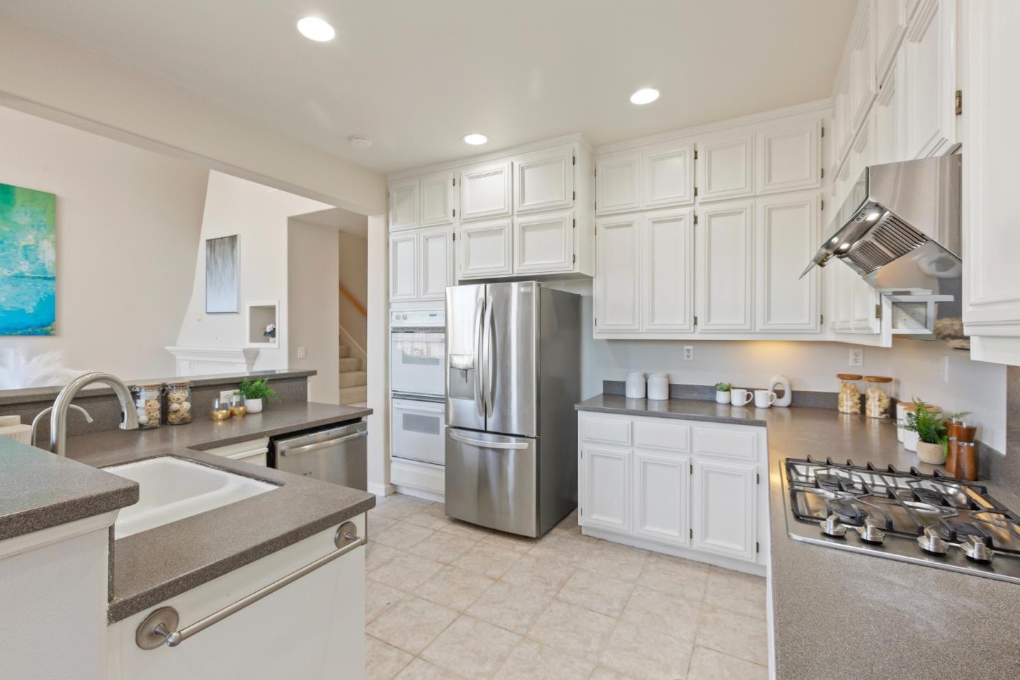 1114 Mallard Ridge CIR