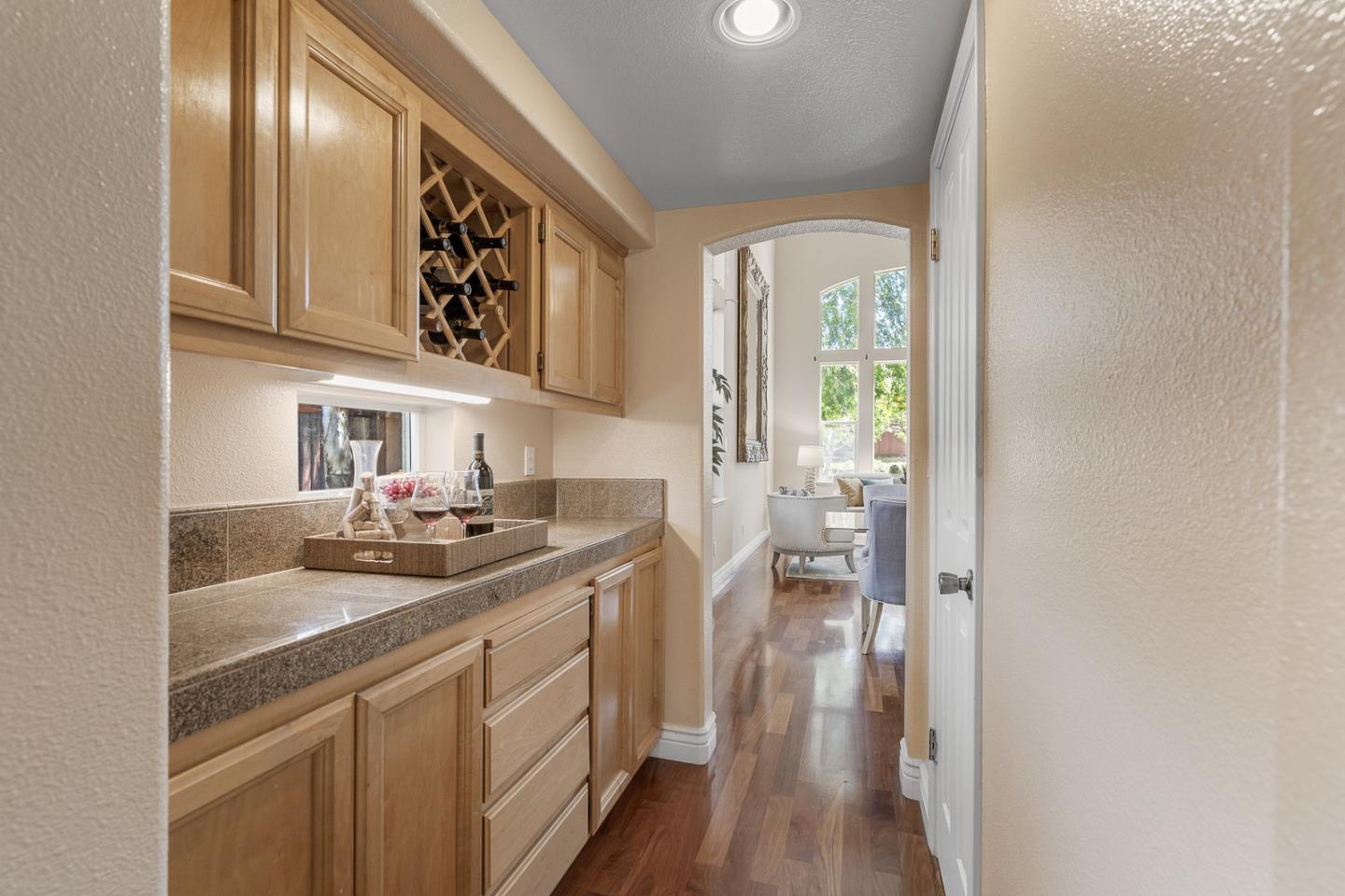 4131 Mackin Woods LN