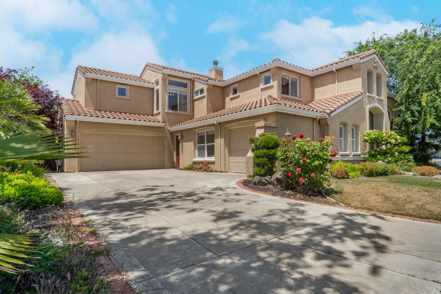 4131 Mackin Woods LN