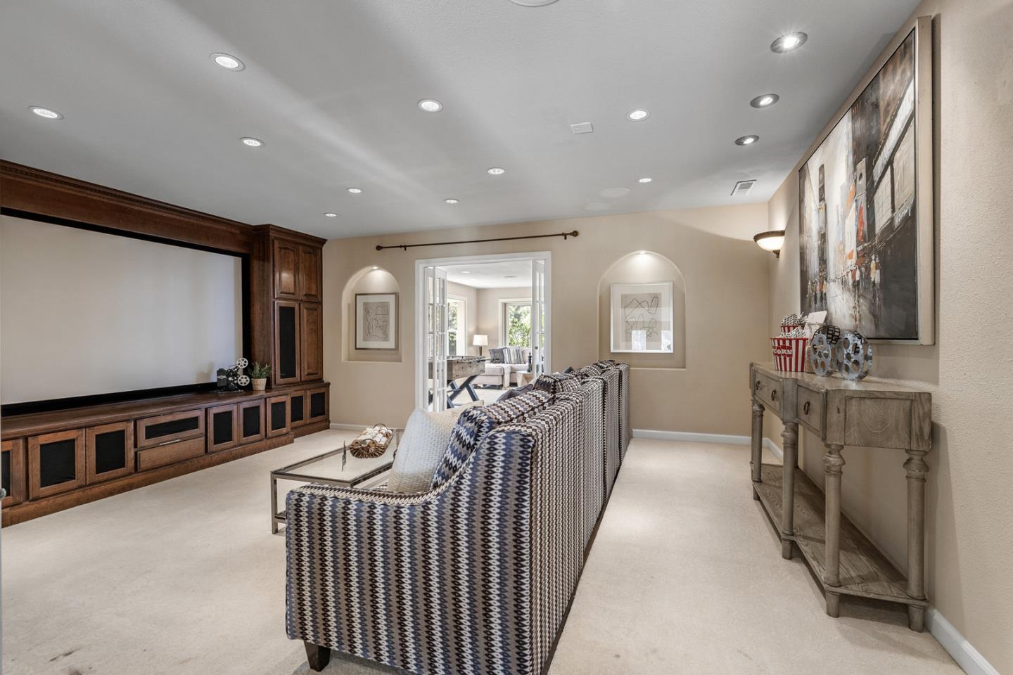 4131 Mackin Woods LN