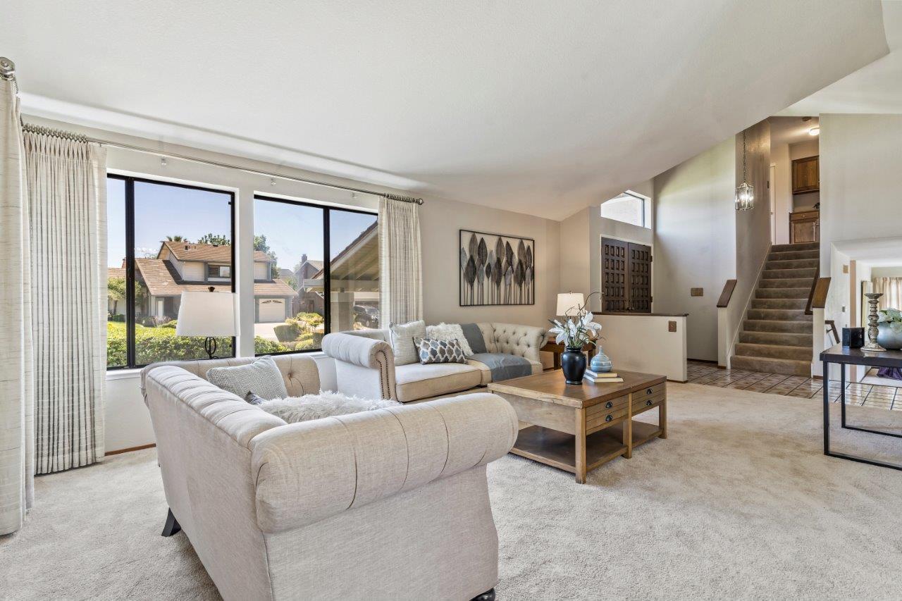 3009 Lake Estates CT