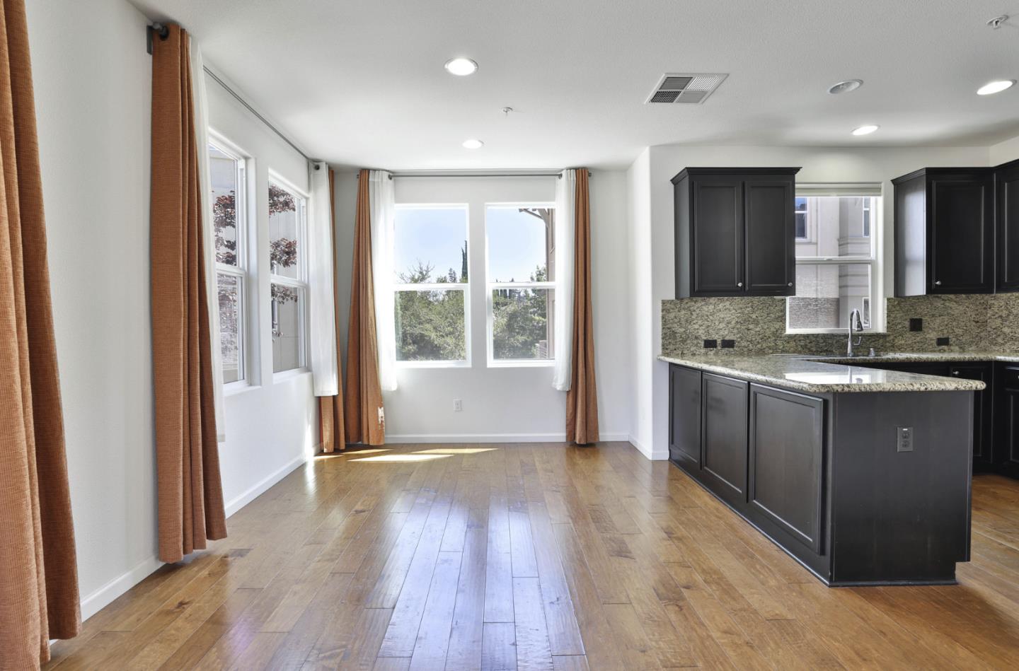 3126 Briza DR