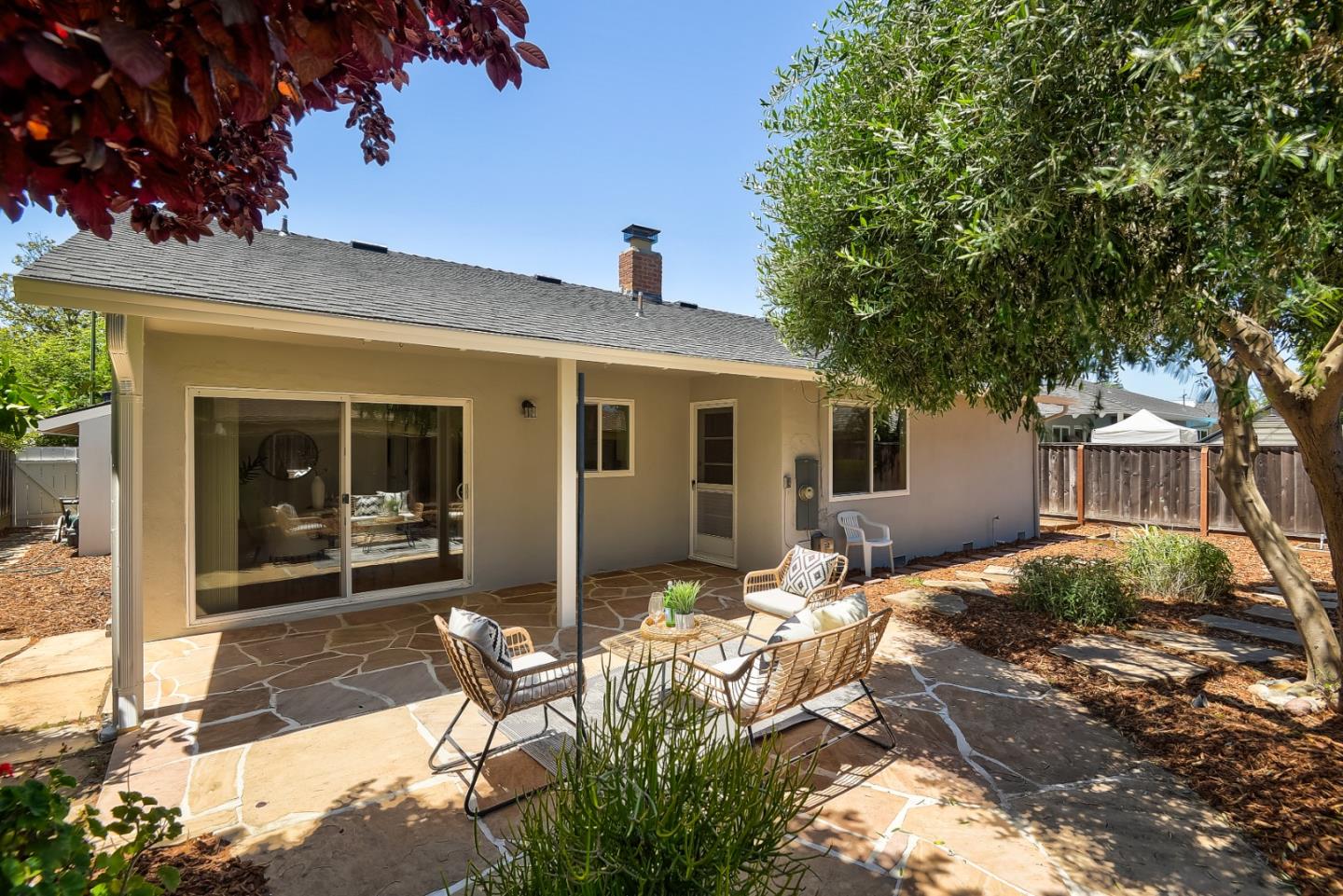 4944 Rafton DR