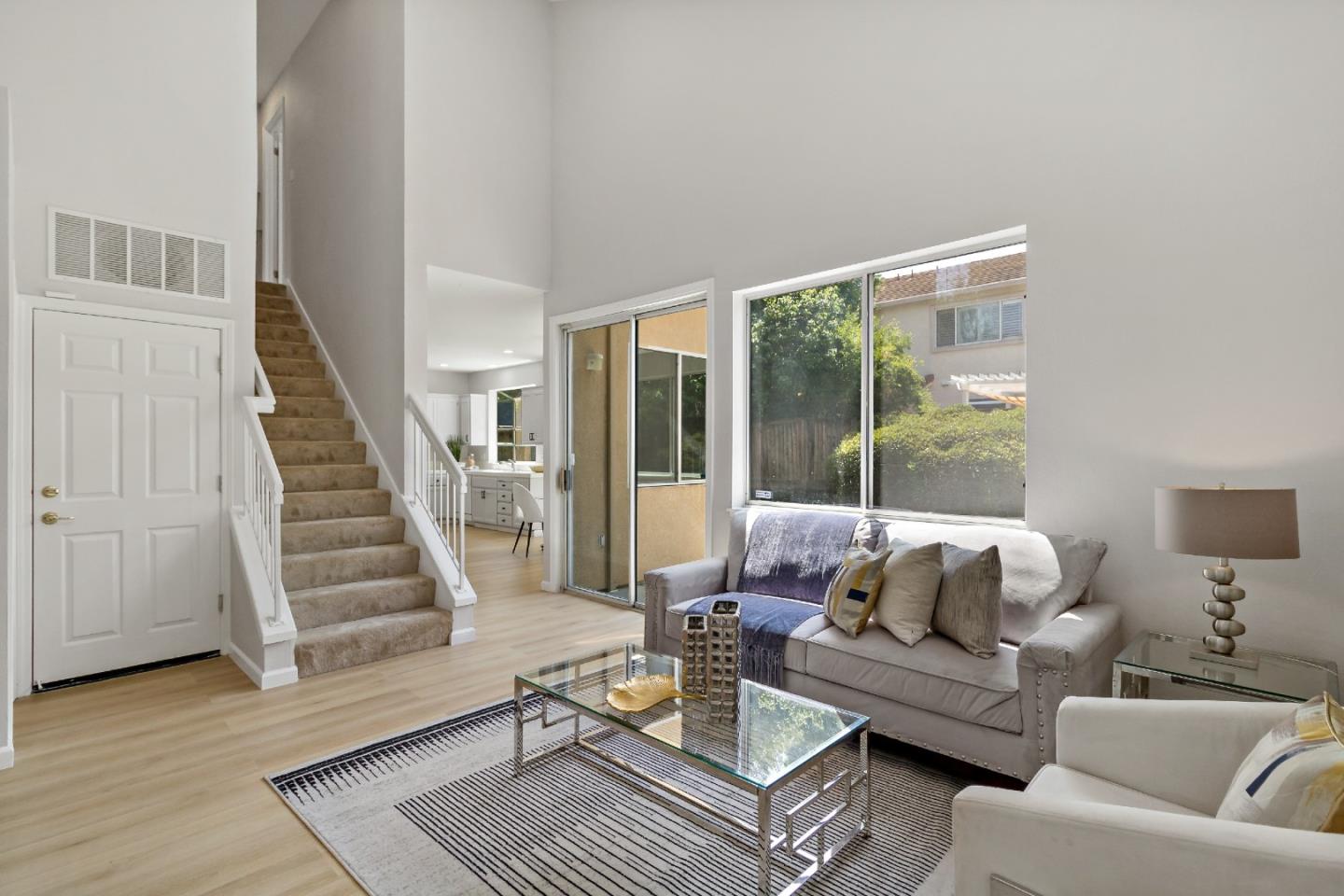 3260 Montecito DR