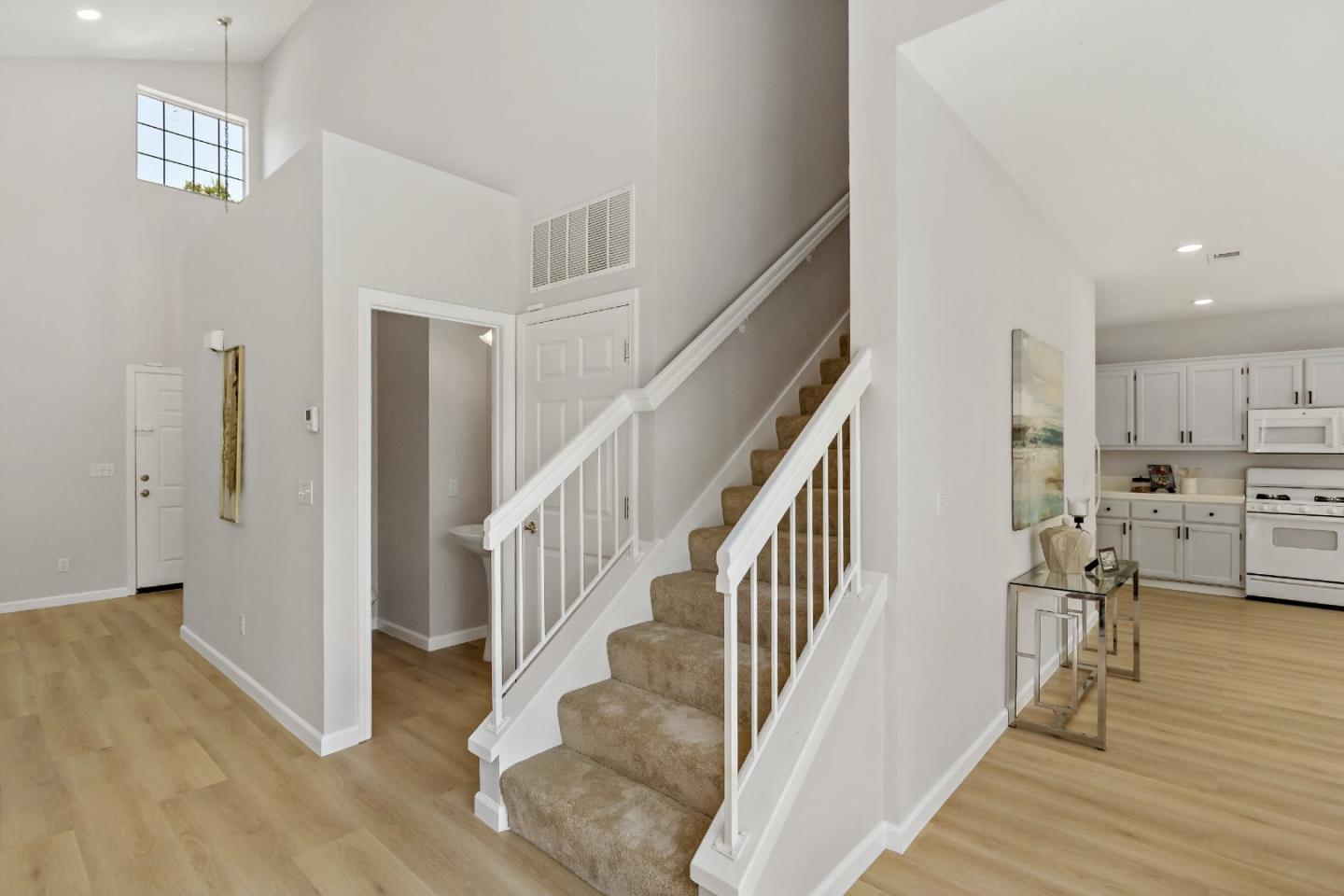 3260 Montecito DR