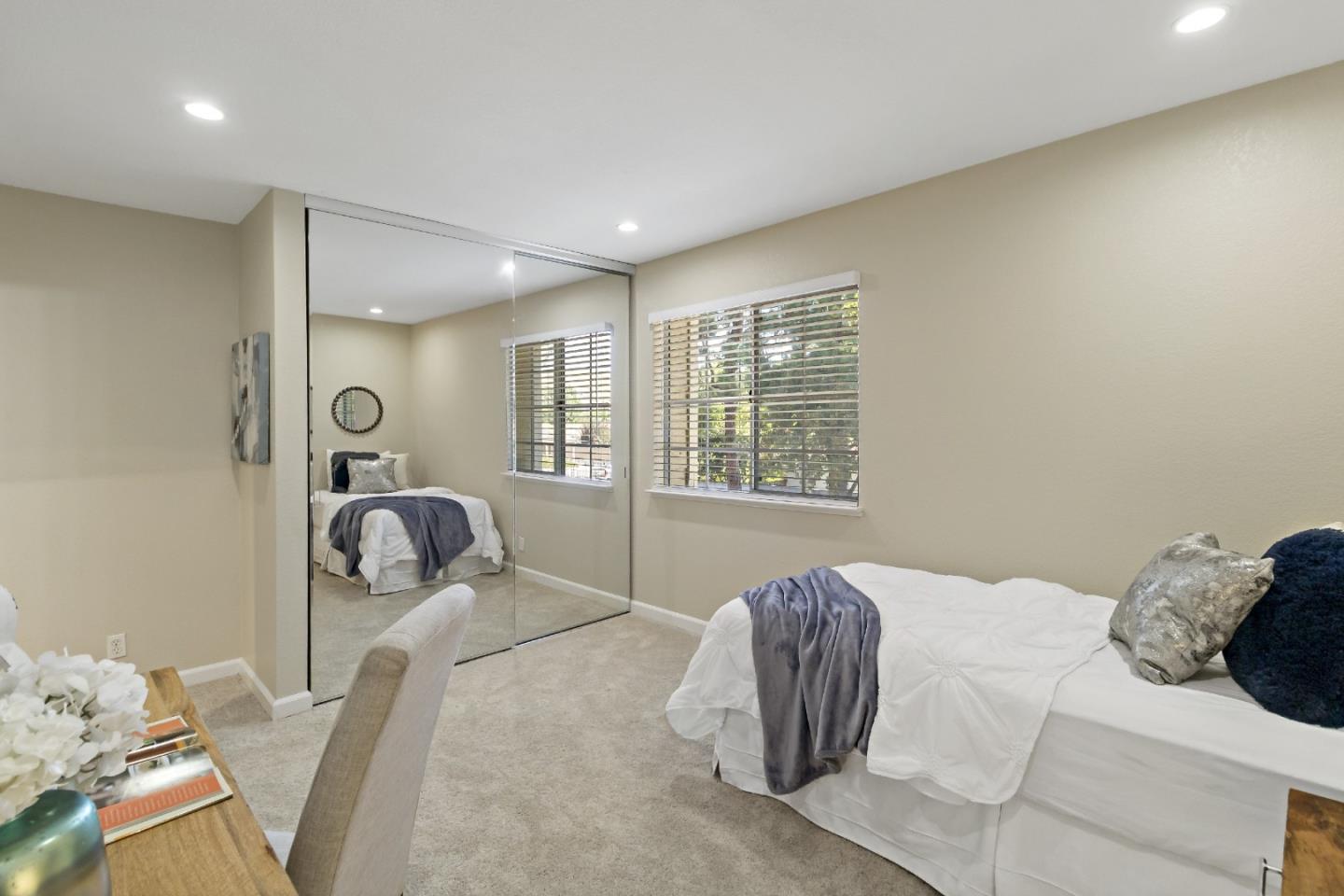 2775 Somerset Park CIR