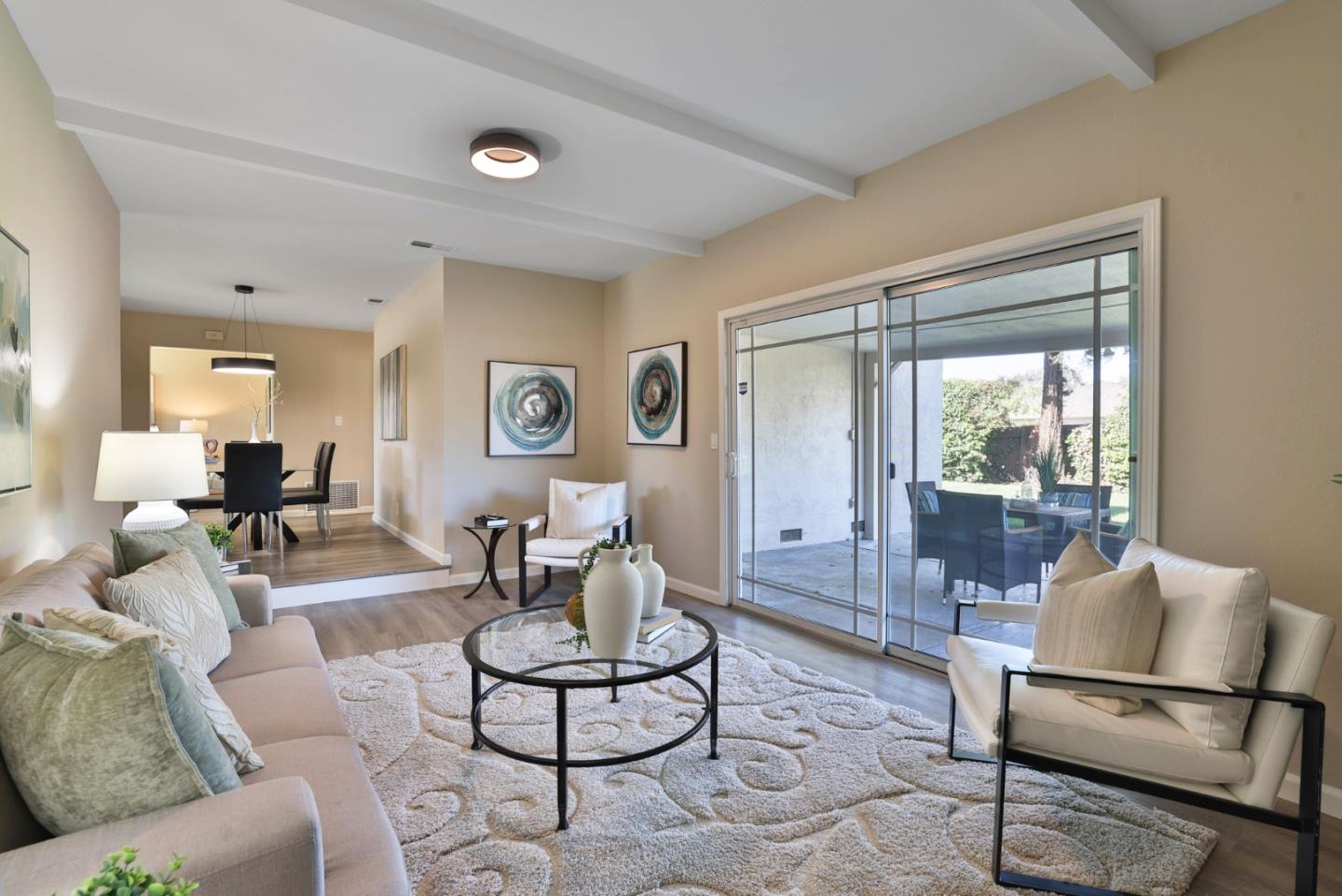3015 Remington WAY