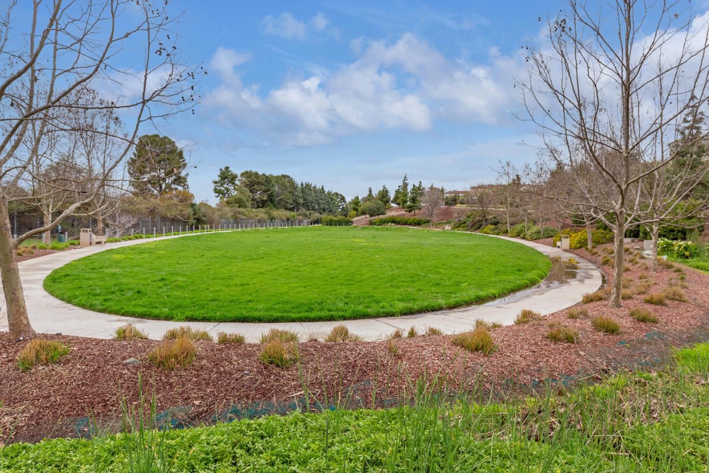 2174 Sunstruck Court