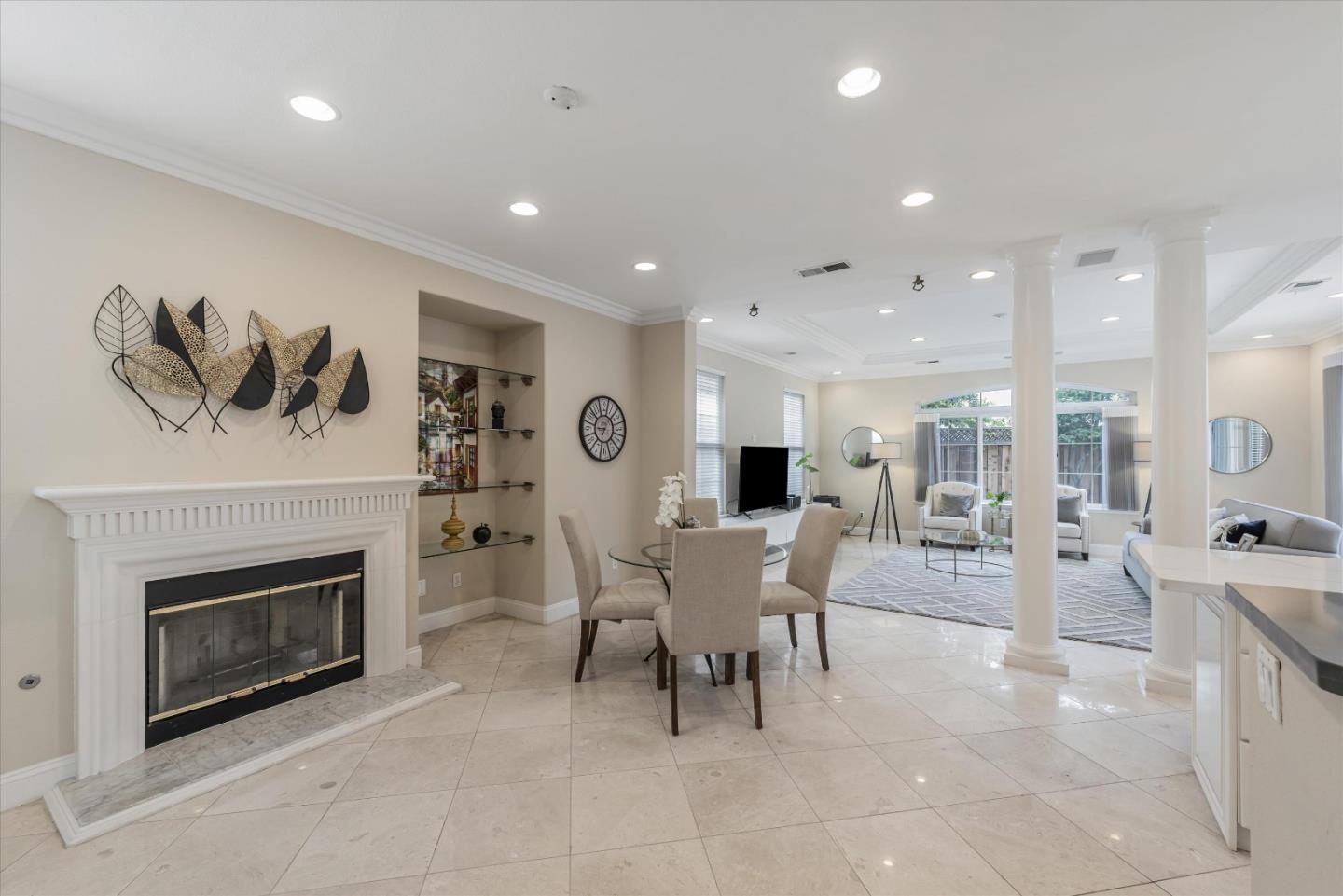 374 Huckleberry DR