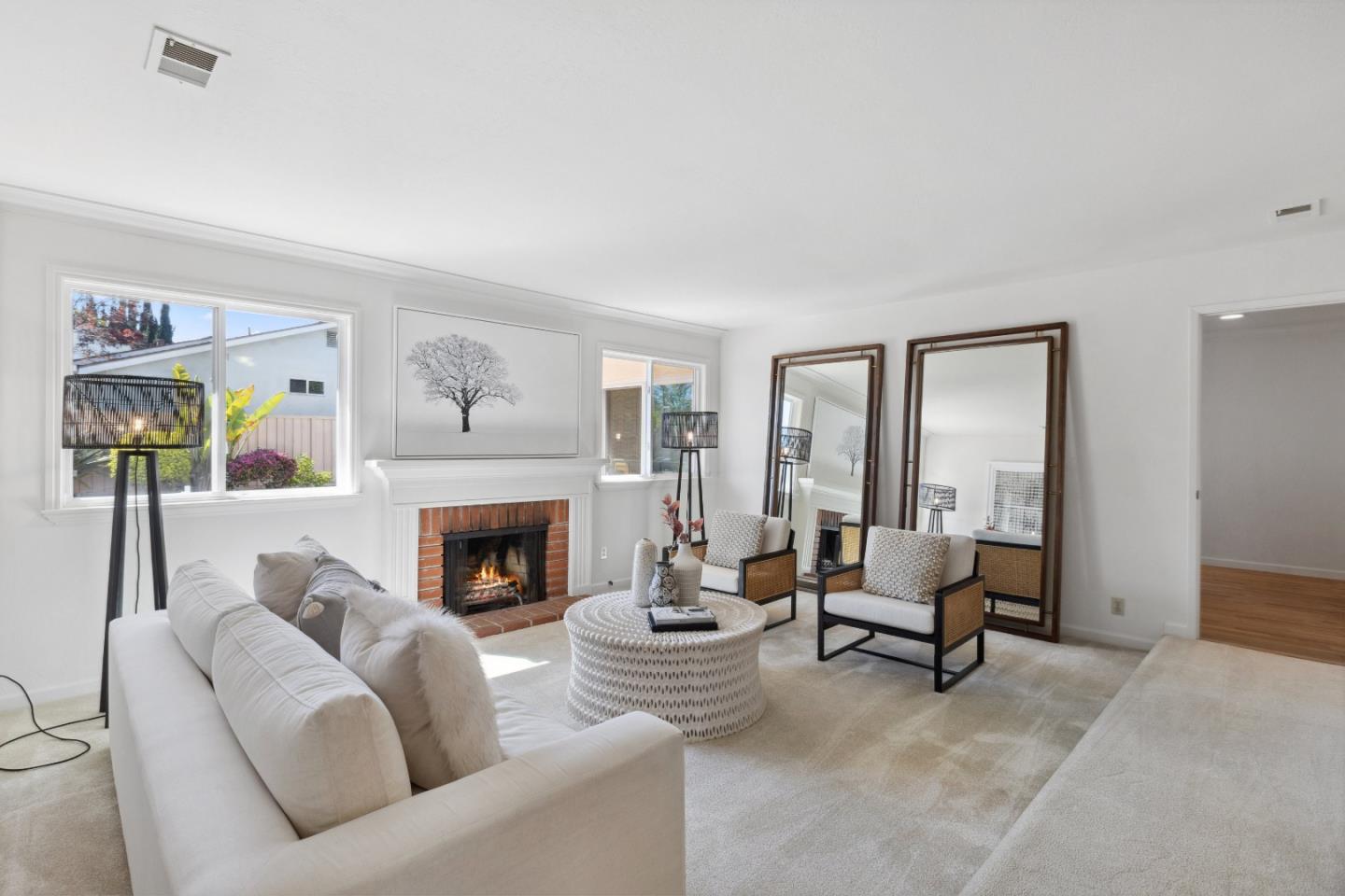 2648 Peartree LN