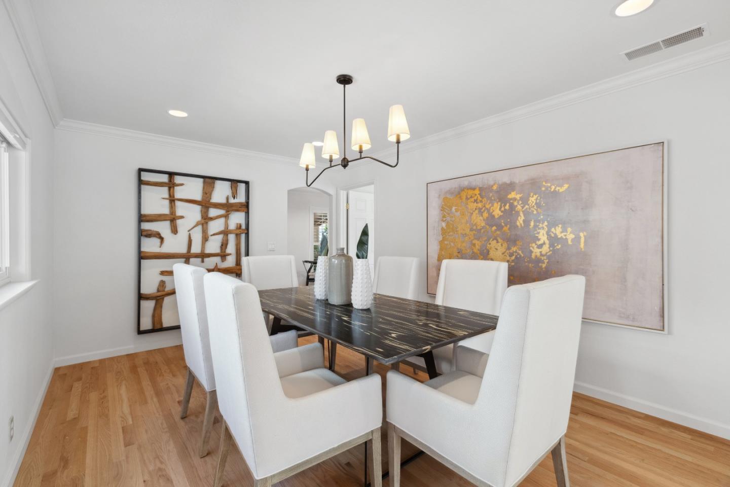 2648 Peartree LN