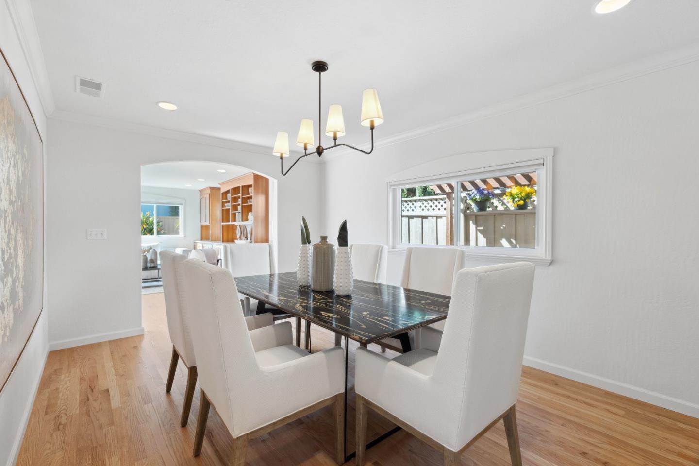2648 Peartree LN