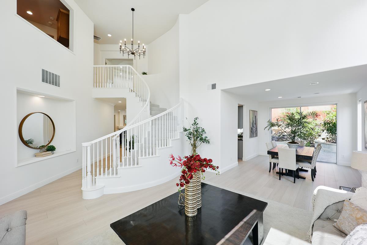 4038 Emerald Isle Lane