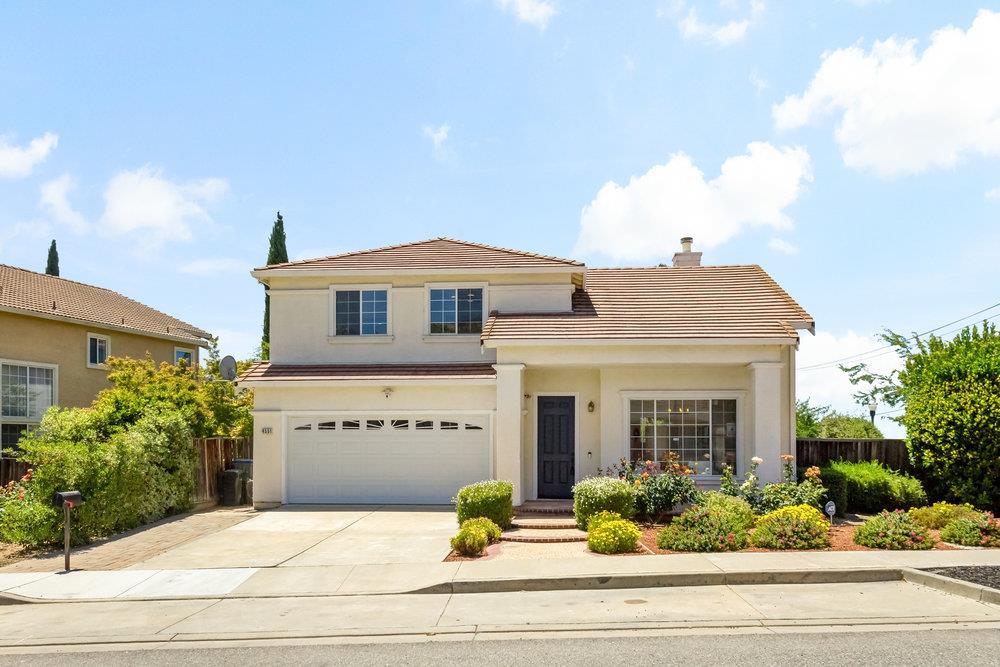 4551 Encanto WAY