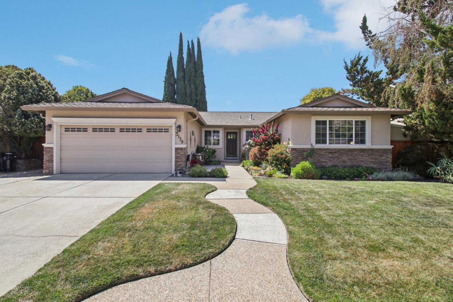 3179 Linkfield Way