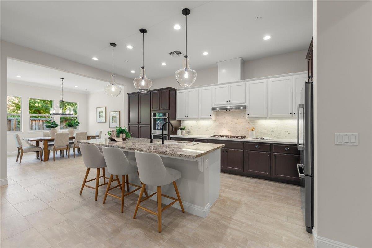 664 Juliann Way