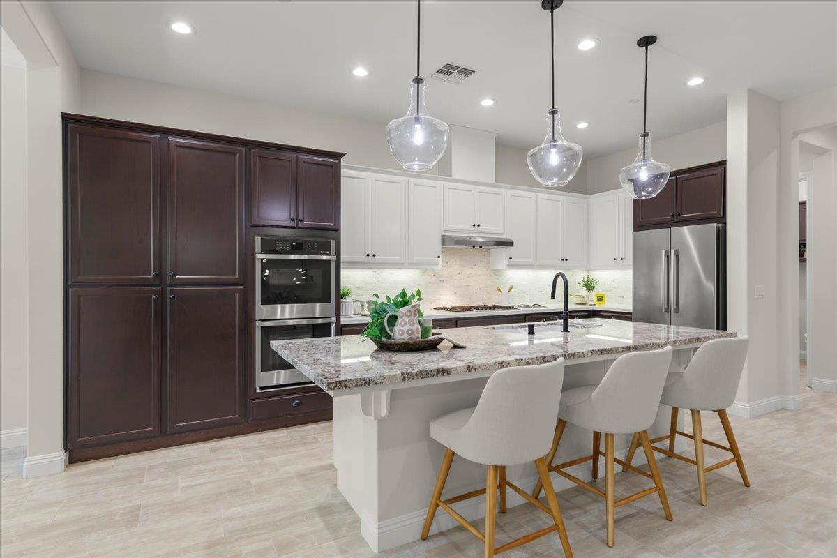 664 Juliann Way
