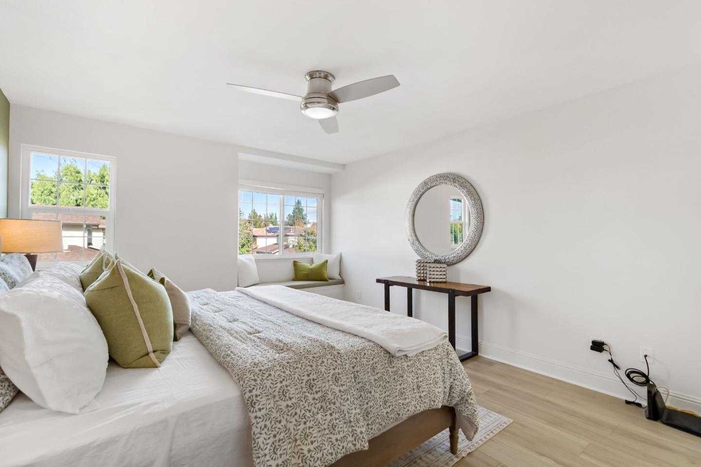 1928 North Star Place