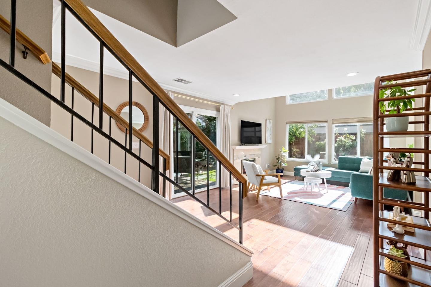 1928 North Star Place