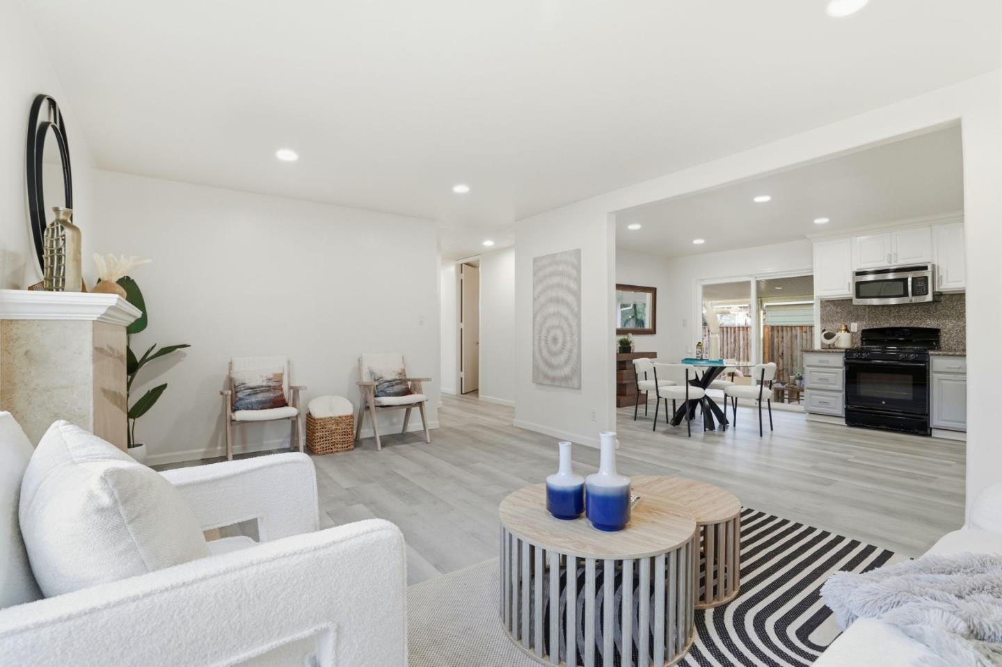 6875 Normandy Drive