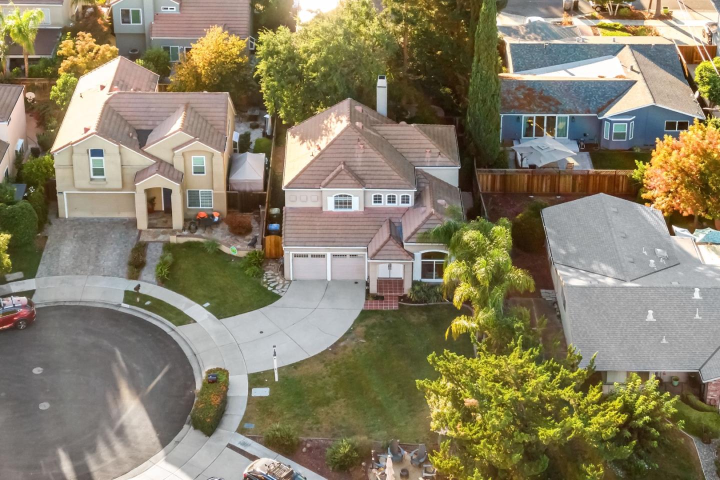 4593 Fallstone Court