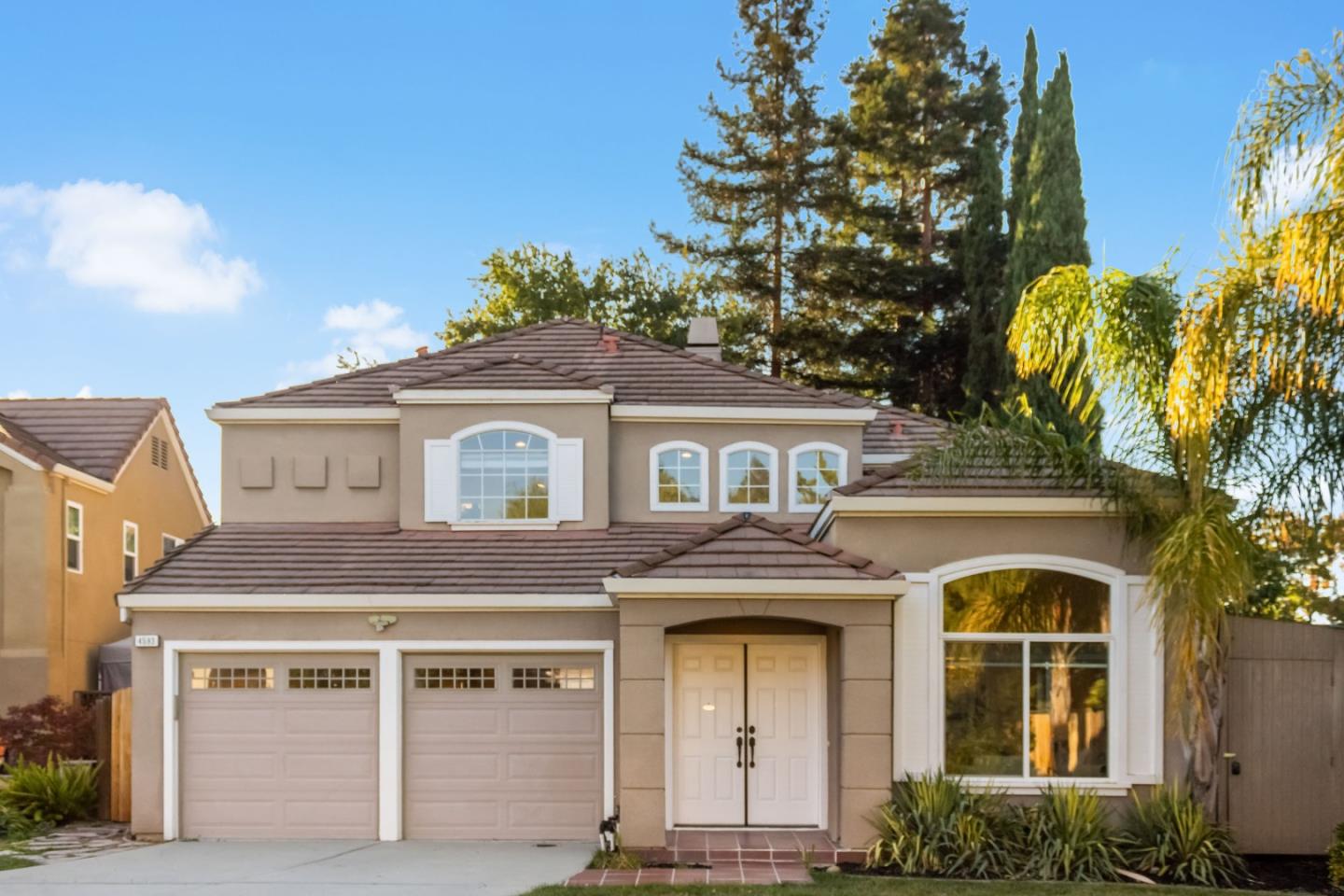 4593 Fallstone Court