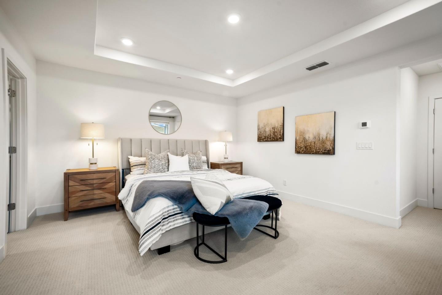 5720 Greige Circle G