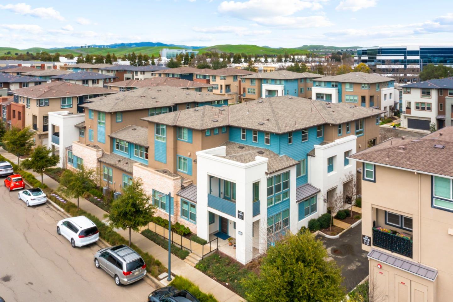 5720 Greige Circle G